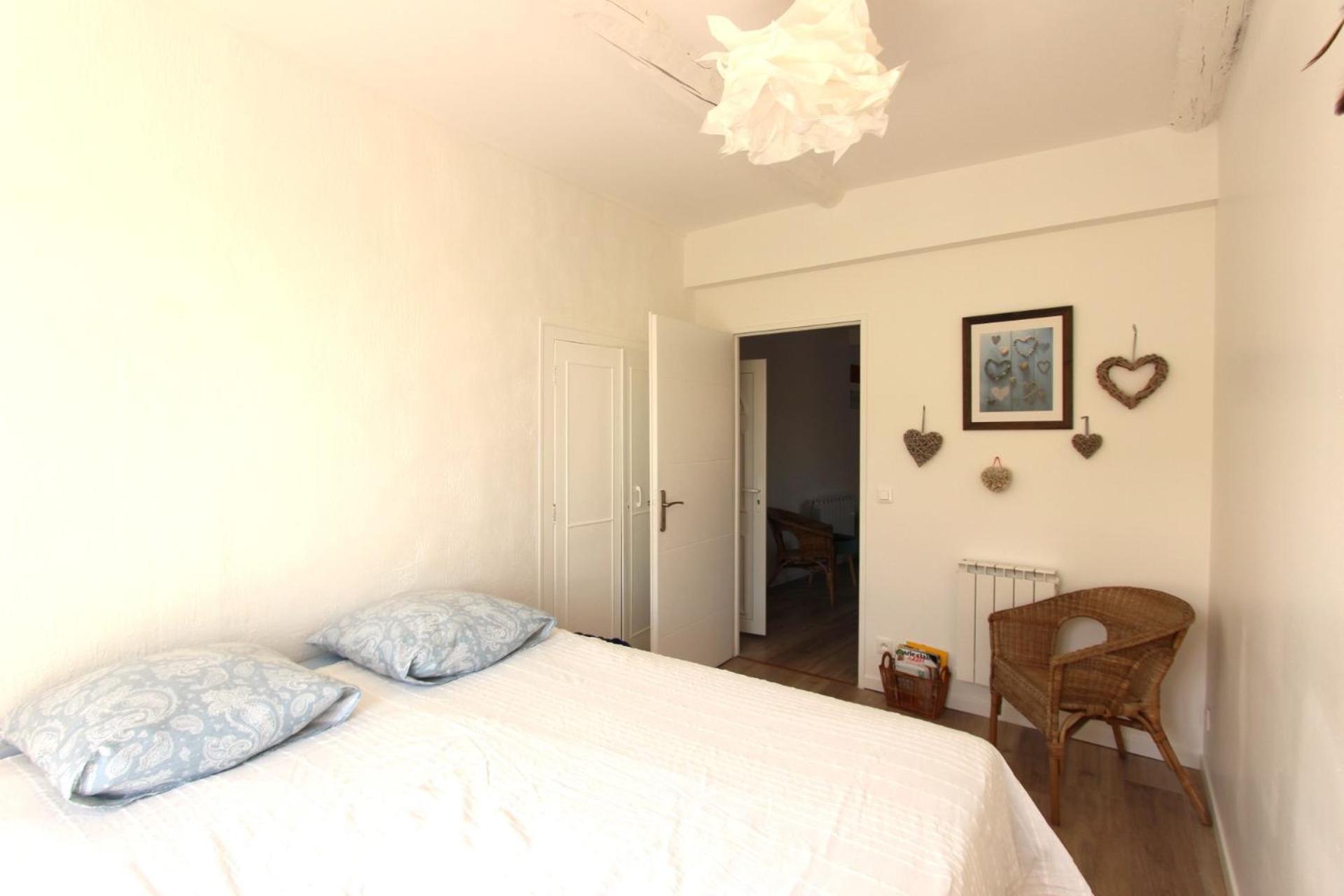 Joli Appartement Avec Balcon Au Coeur De Forcalquier Kültér fotó